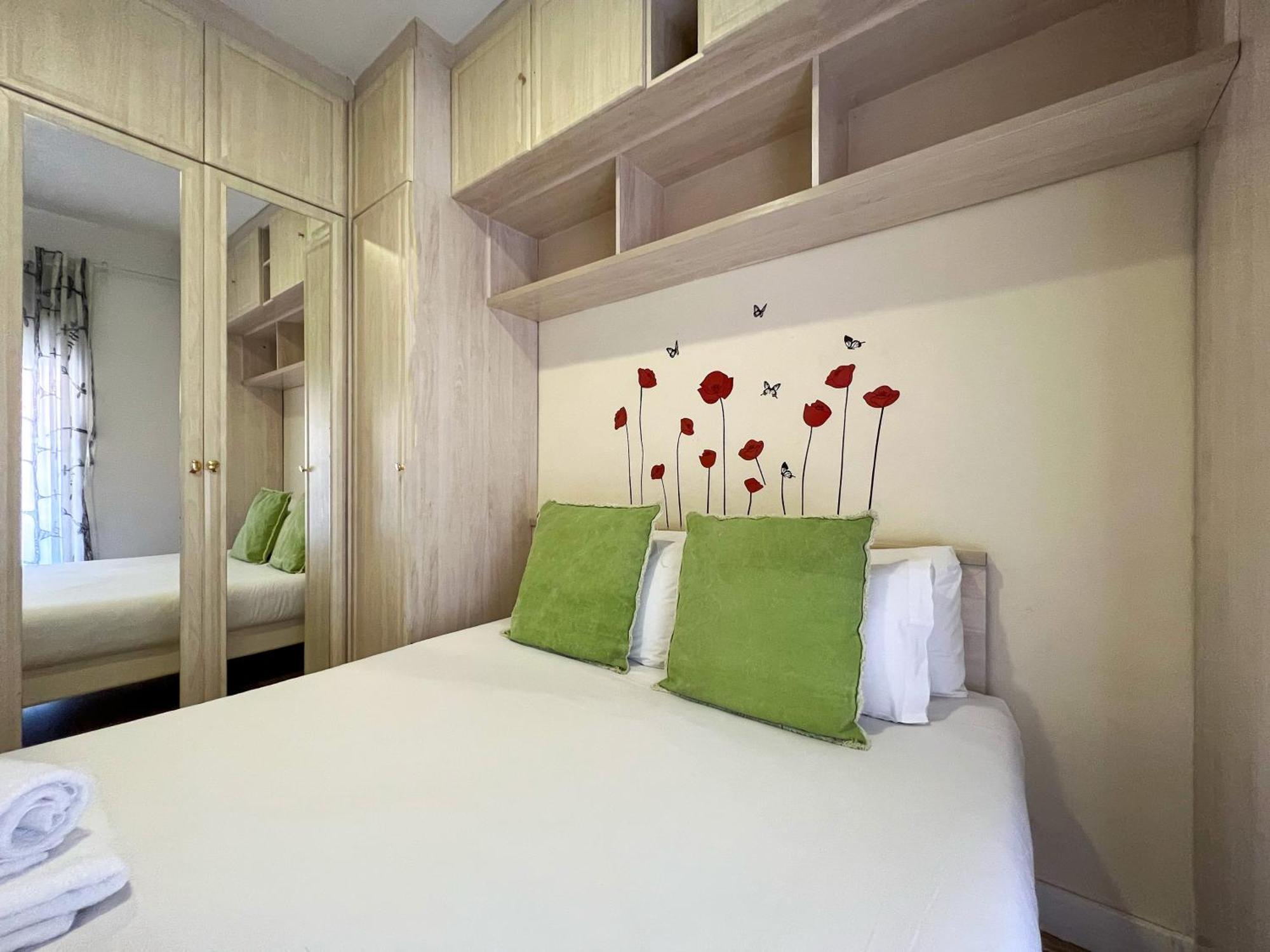 Stay U-Nique Apartments Sardenya II Barcelona Kültér fotó